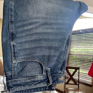 Hollister Moms Ripped Jeans